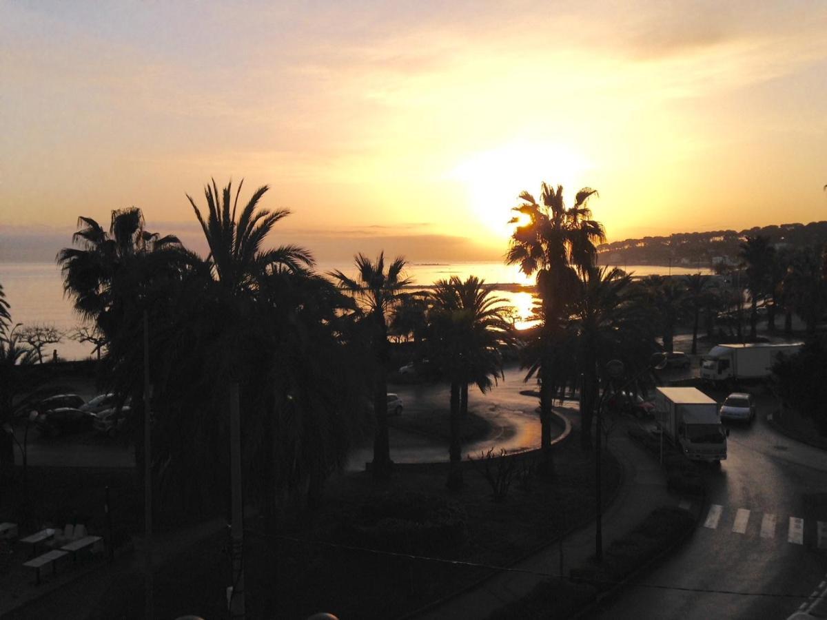Le Ponteil Plage Antibes Buitenkant foto